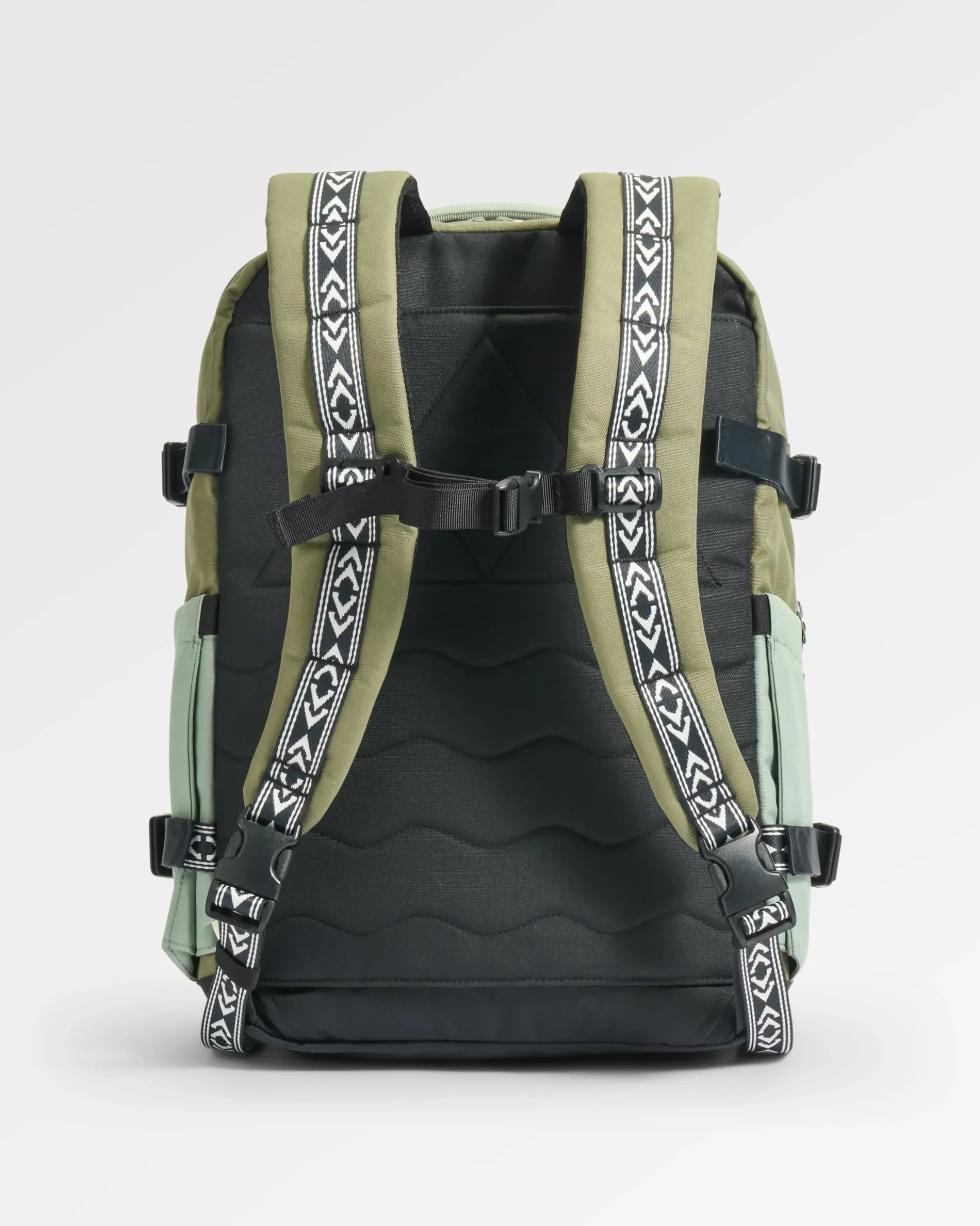 Boondocker Expandable Travel Pack