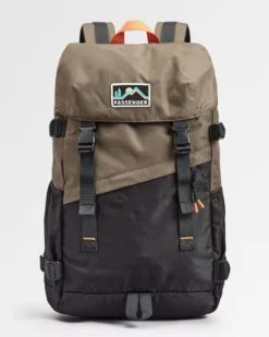 Boondocker 26L Backpack