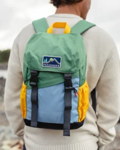 Boondocker 18L Polyester Backpack