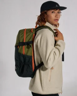 Boondocker Zip 22L Backpack