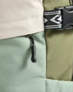 Boondocker Zip 22L Backpack