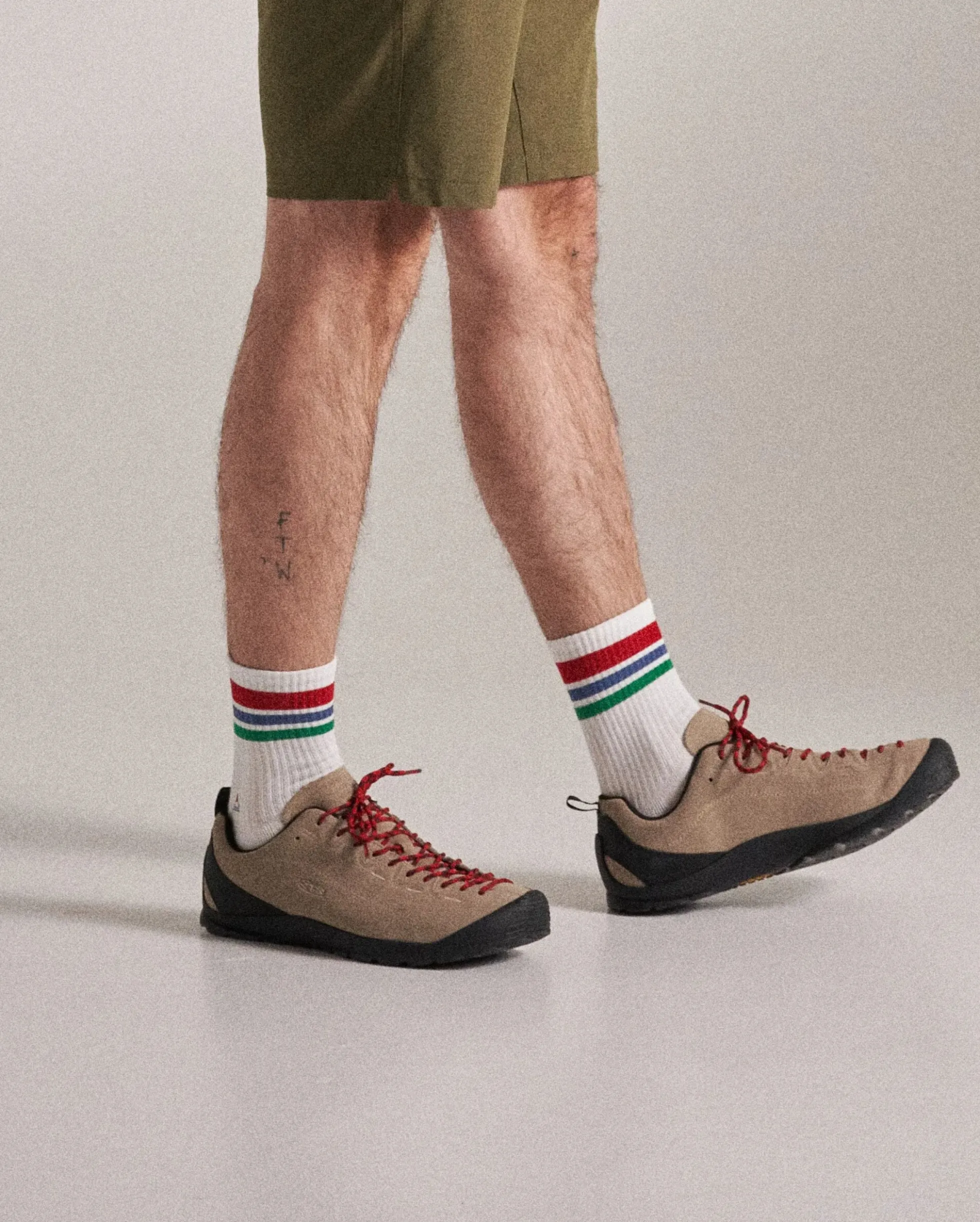 Classic Midweight Crew Socks