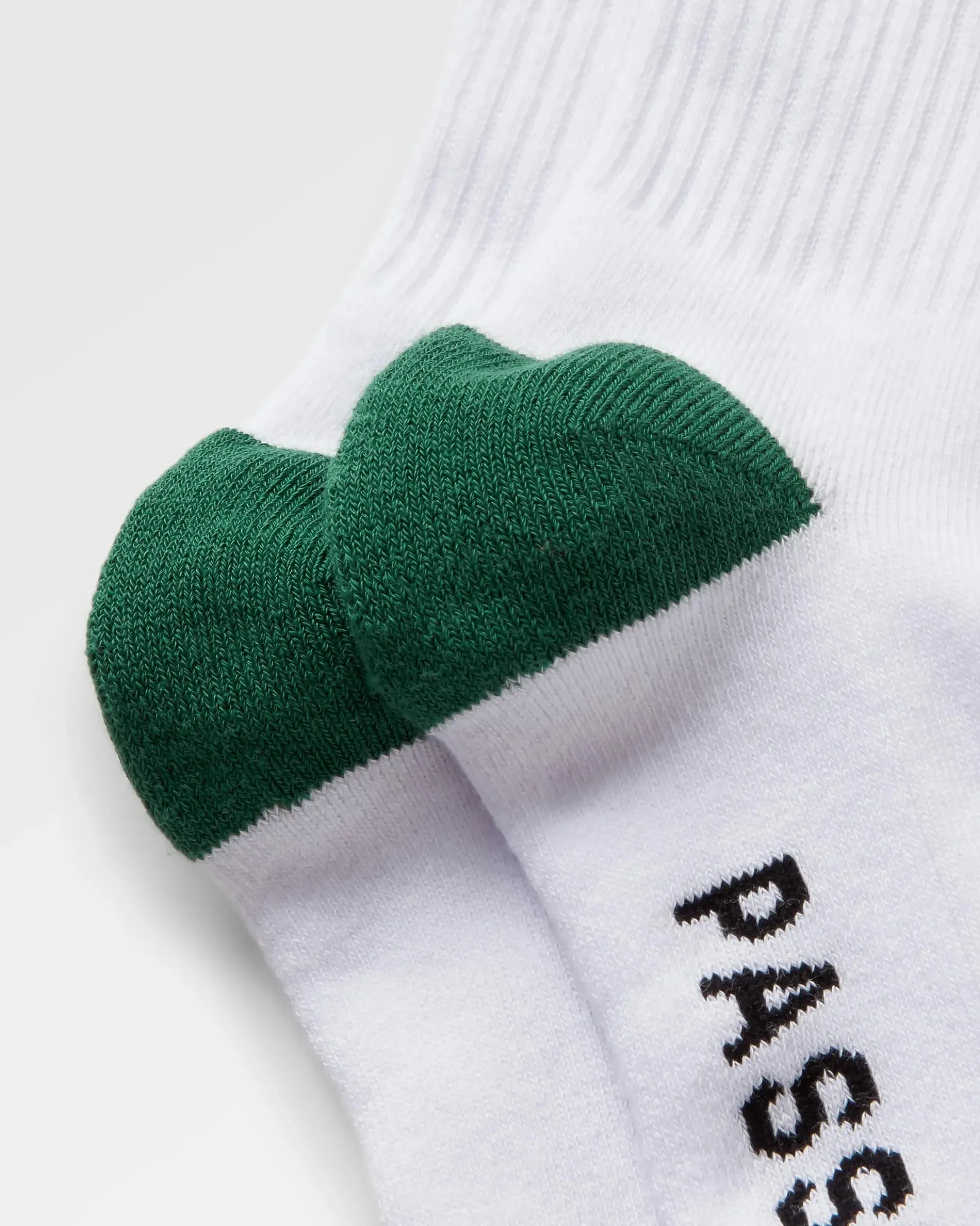 Classic Midweight Crew Socks