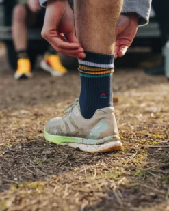 Classic Midweight Crew Socks