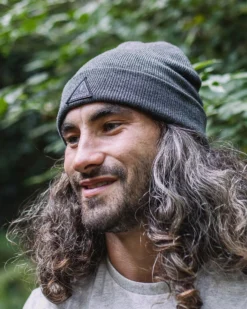 Core Low-Top Beanie