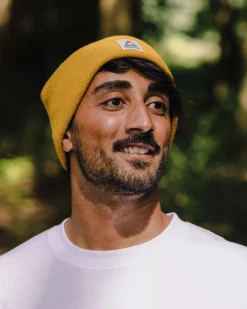 Core Low-Top Beanie