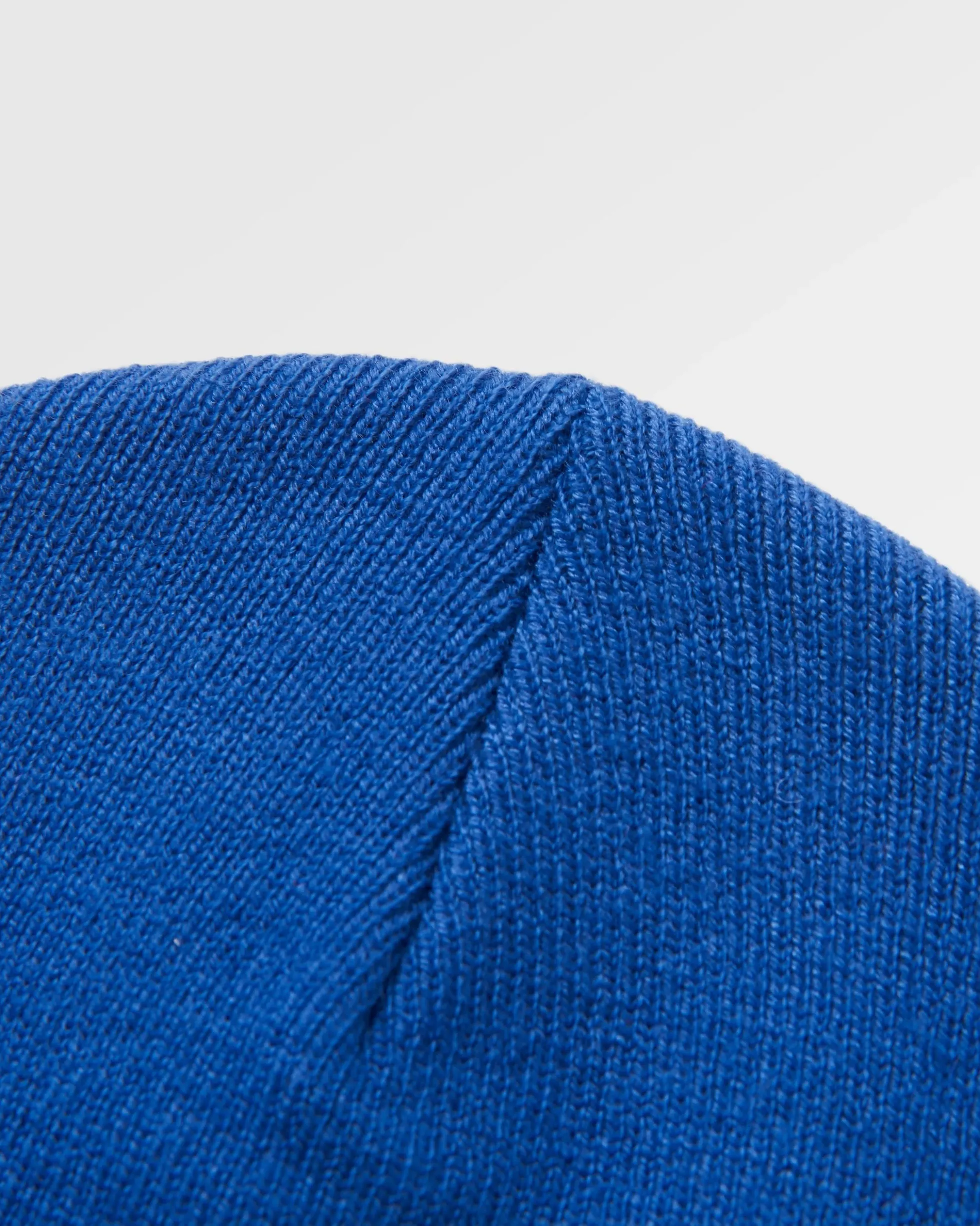 Core Low-Top Beanie