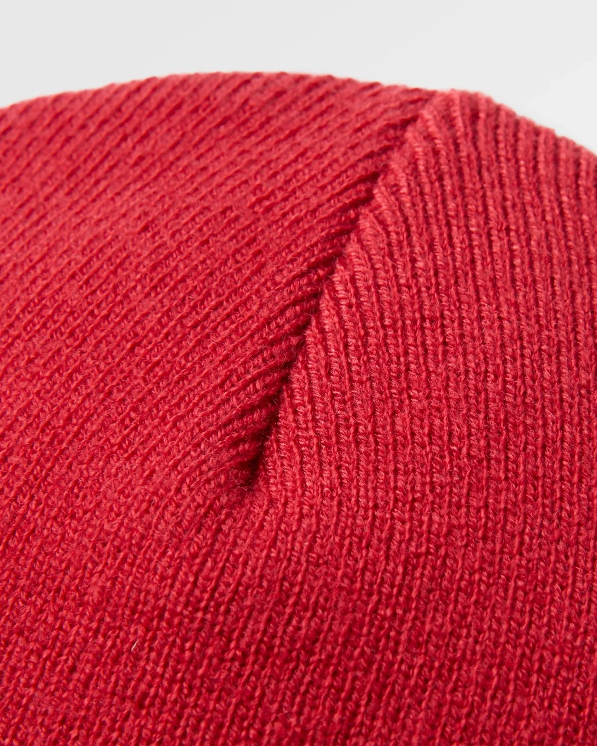 Core Low-Top Beanie