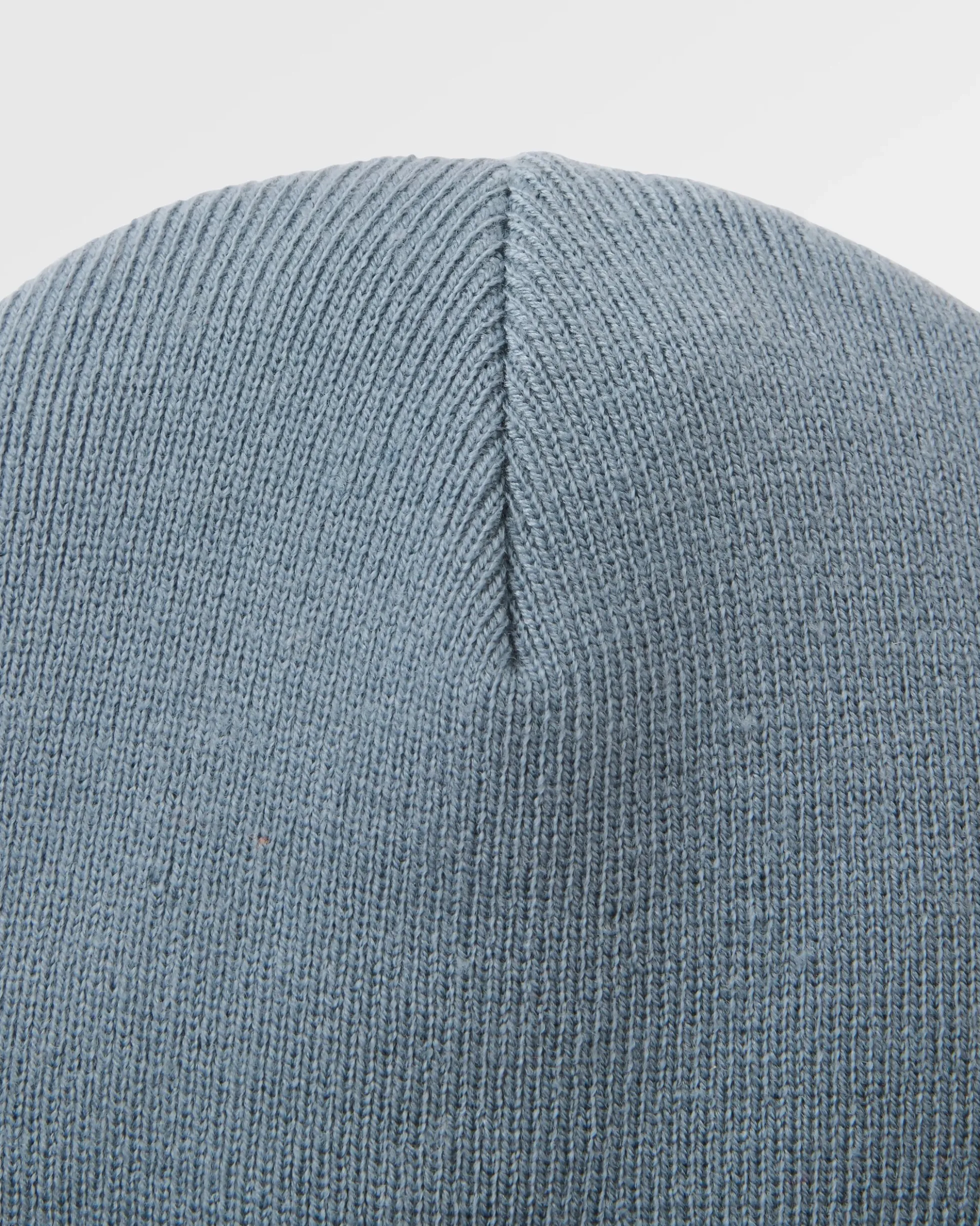 Core Low-Top Beanie