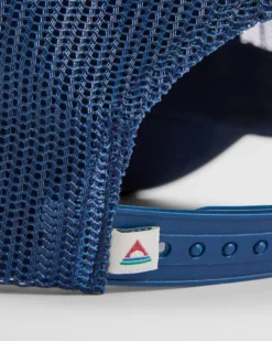Elements Core Trucker