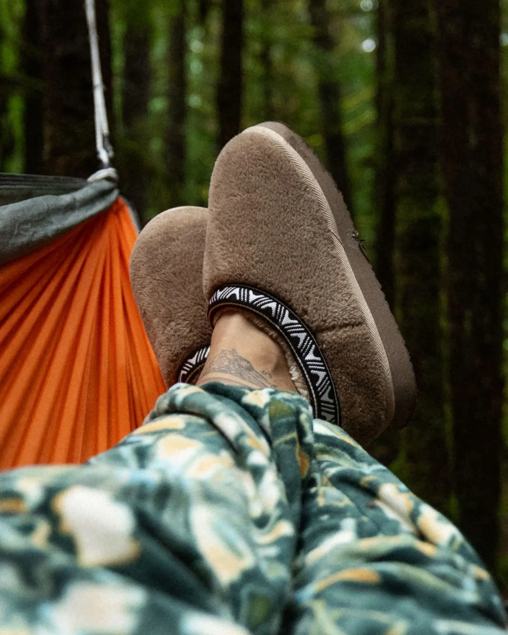 Ember Sherpa Fleece Slipper
