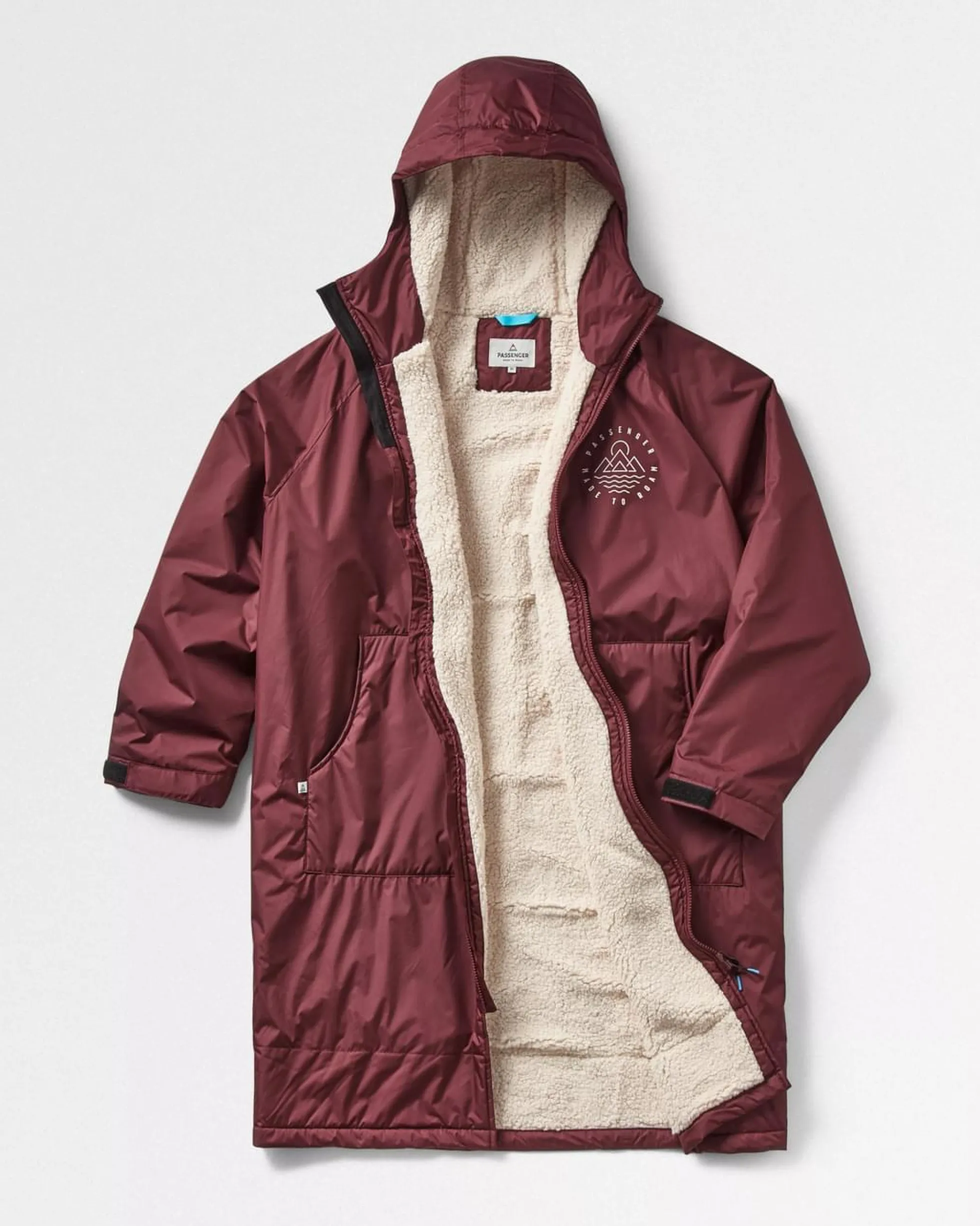 Escapism Sherpa Lined Changing Robe