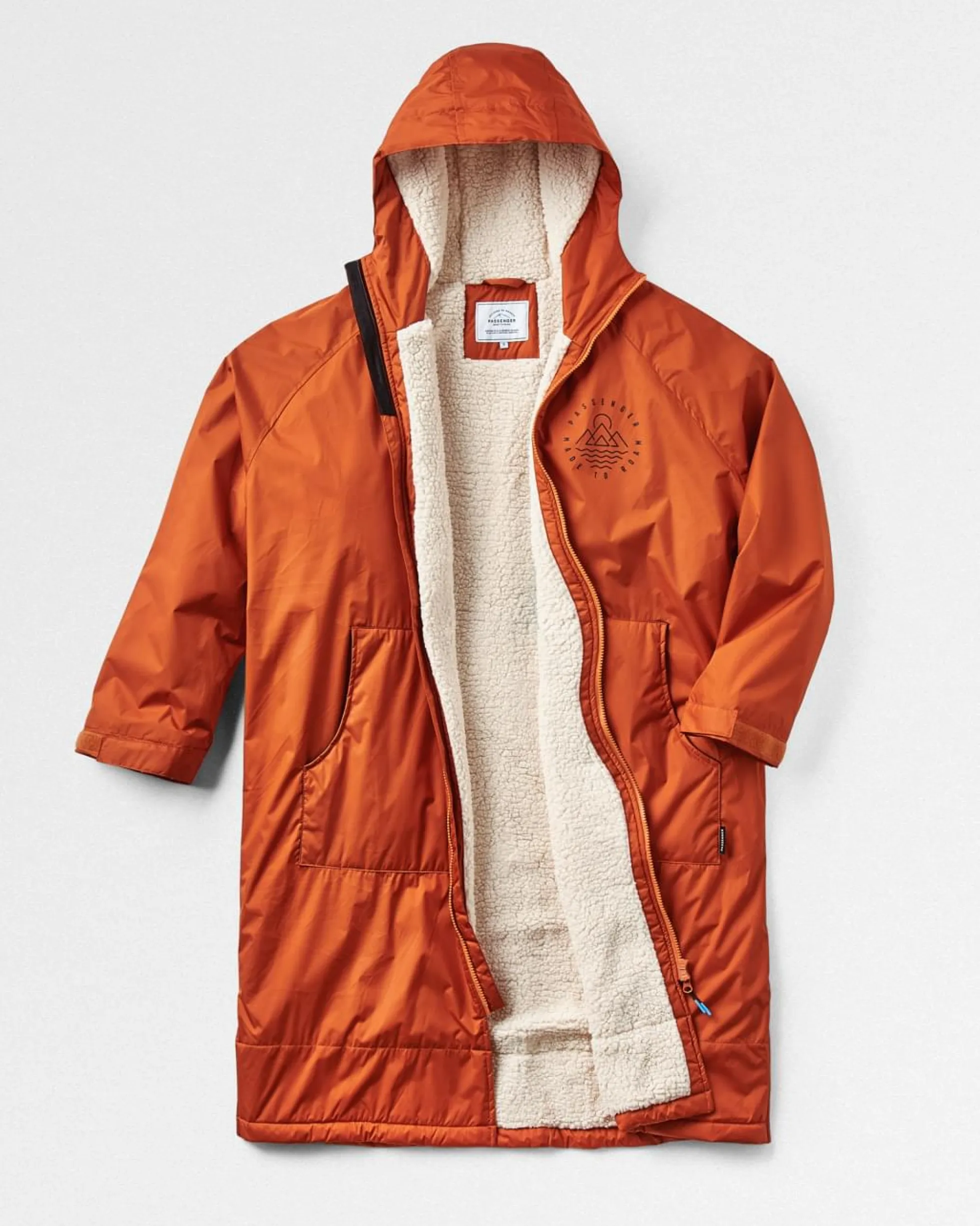 Escapism Sherpa Lined Changing Robe