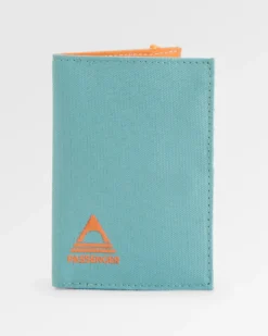 Essentials Wallet