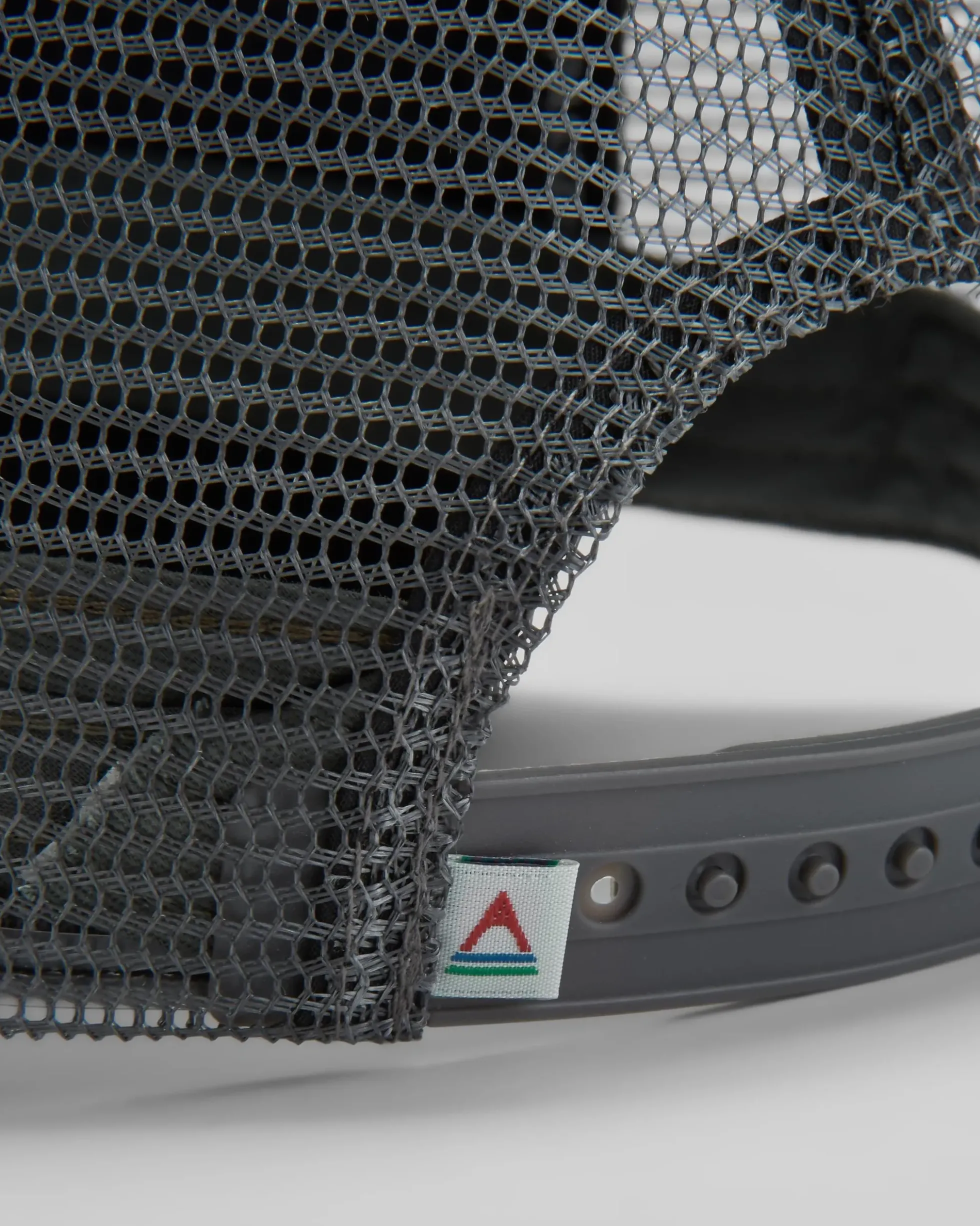 Heritage Mesh Snapback Cap