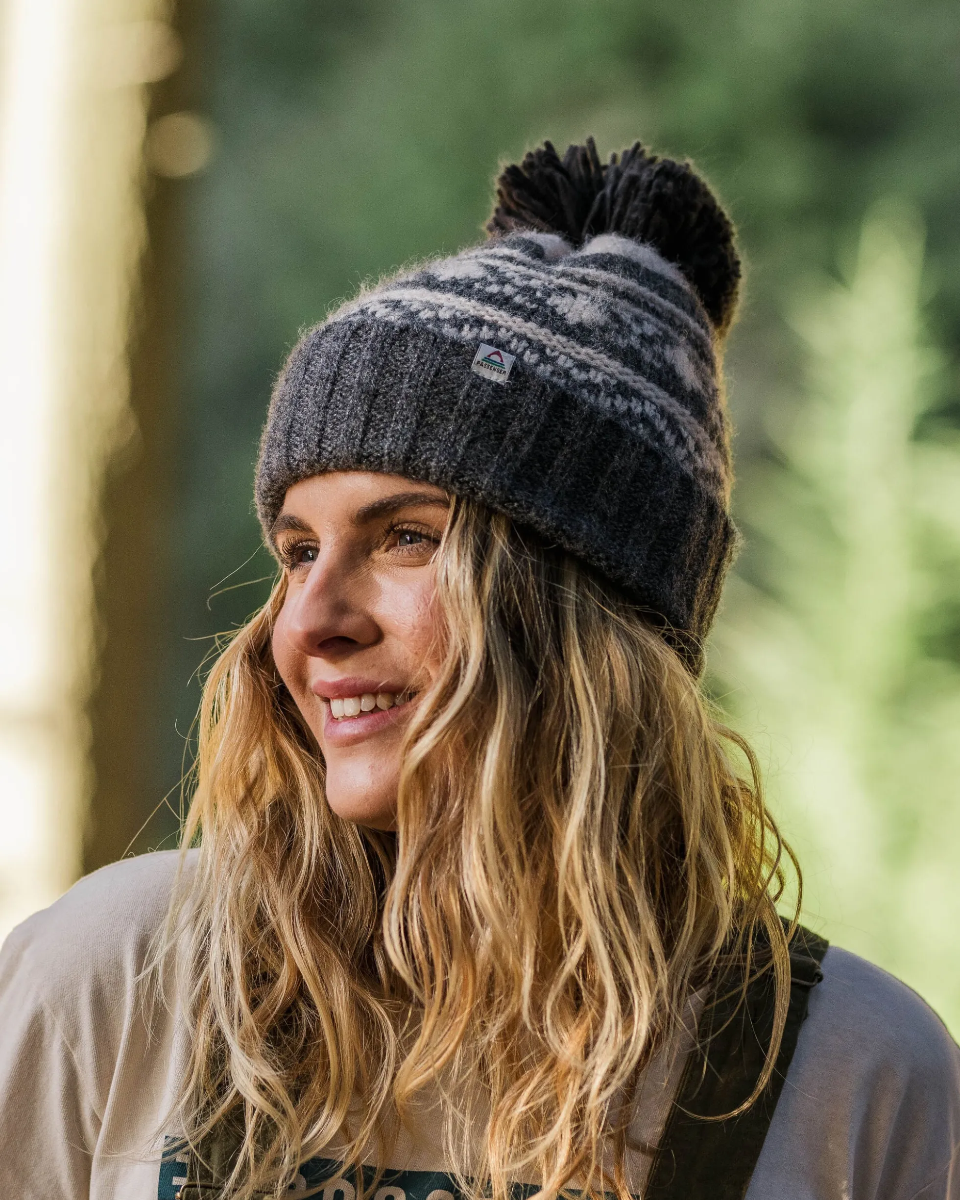 Lodge Bobble Hat