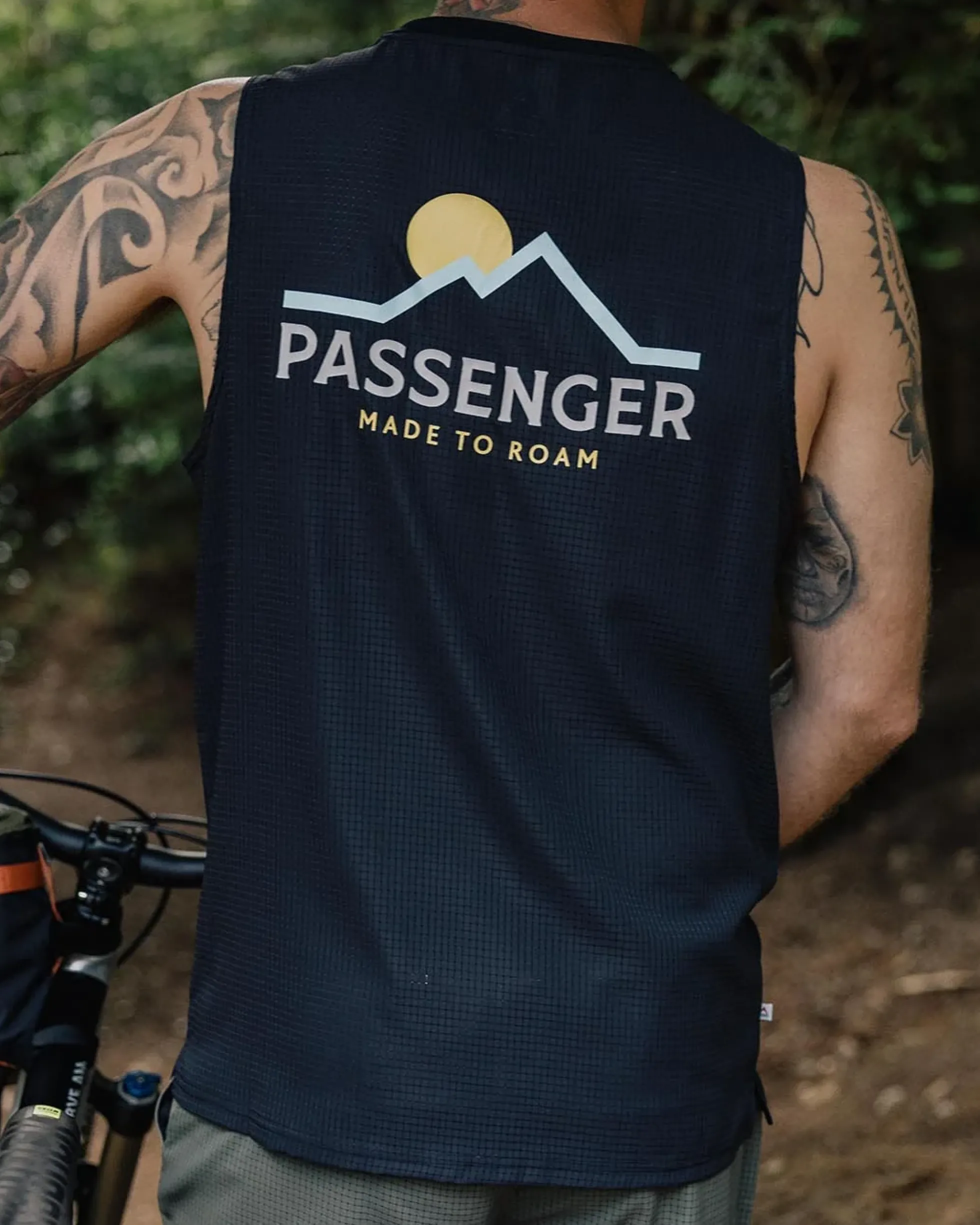Men's Calling Active Vest