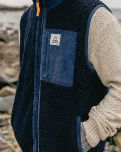 Men's Canyon Deep-Pile Sherpa Vest