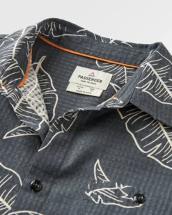 Men's Chill Textured Short Sleeve Shirt