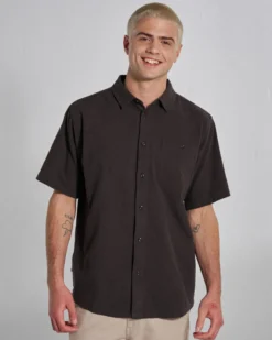Men's Chill Textured Short Sleeve Shirt
