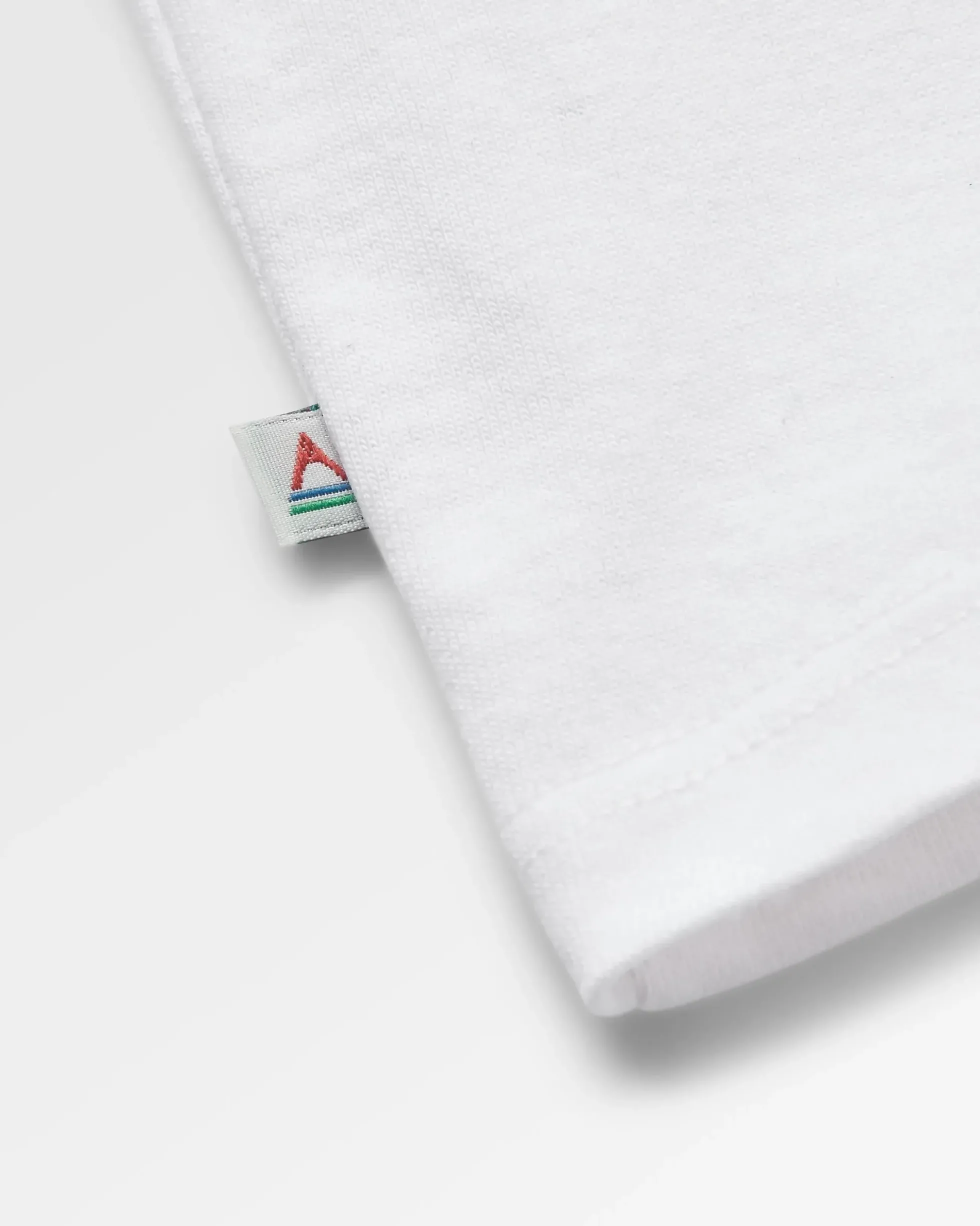 Men's Classic Logo LS T-Shirt