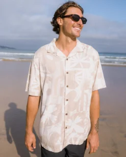 Men's Cove Short Sleeve Shirt