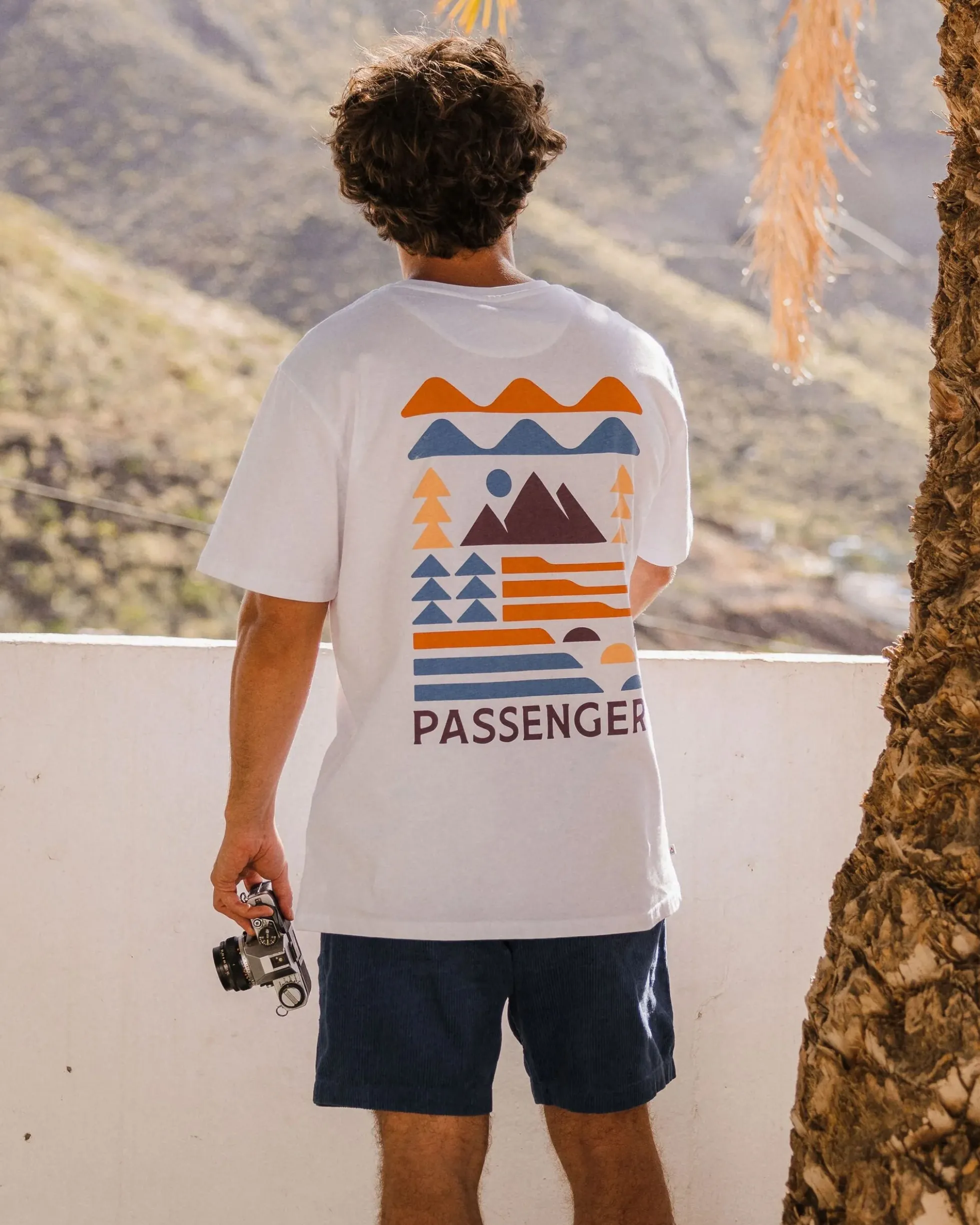 Men's Cutout Organic Cotton T-Shirt