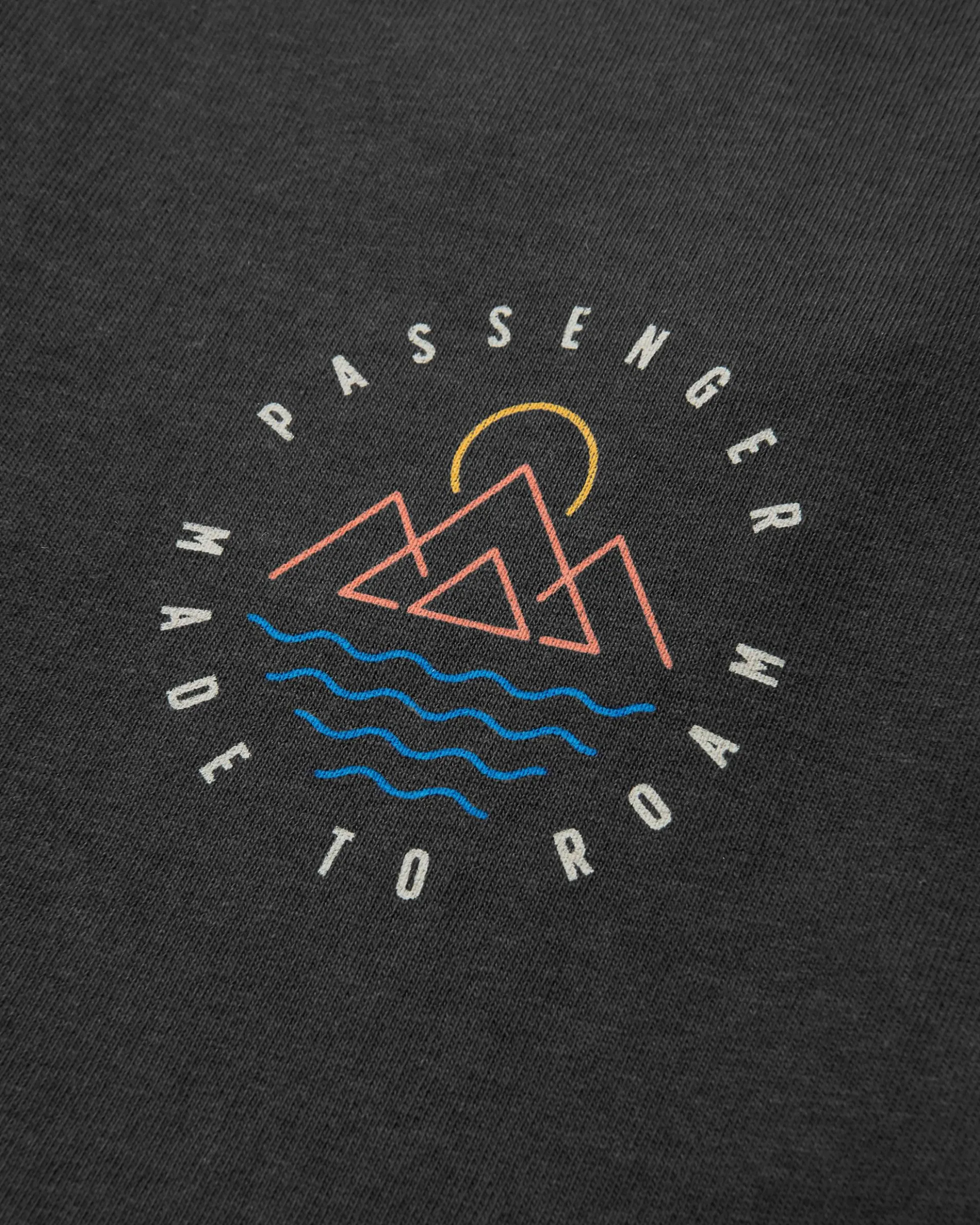 Men's Escapism LS T-Shirt