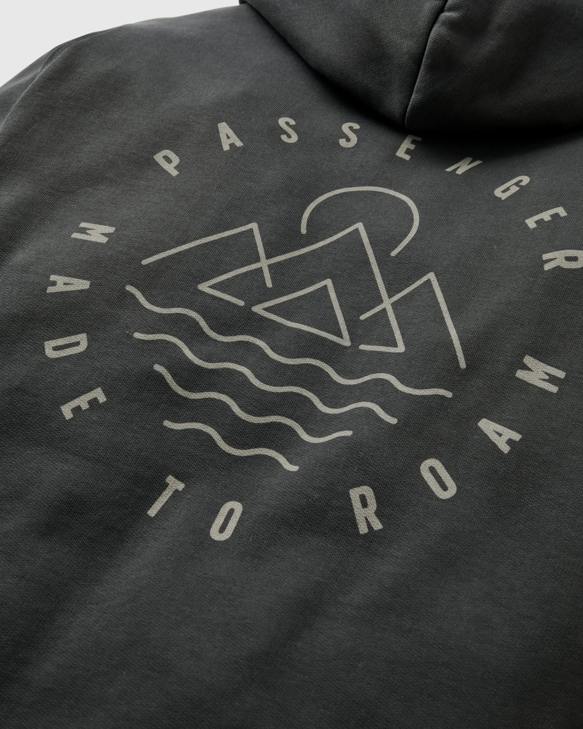 Men's Escapism Regular Fit Hoodie