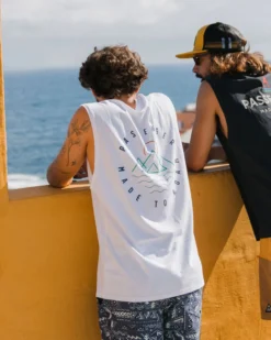 Men's Escapism Vest