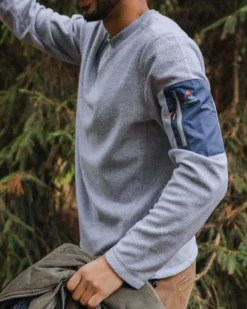Men's Forestscape Grid Fleece Crew