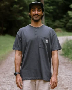 Men's Heritage Relaxed Fit Henley T-Shirt