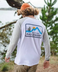 Men's Made To Roam LS T-Shirt