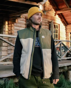 Men's Offgrid Sherpa Fleece Vest