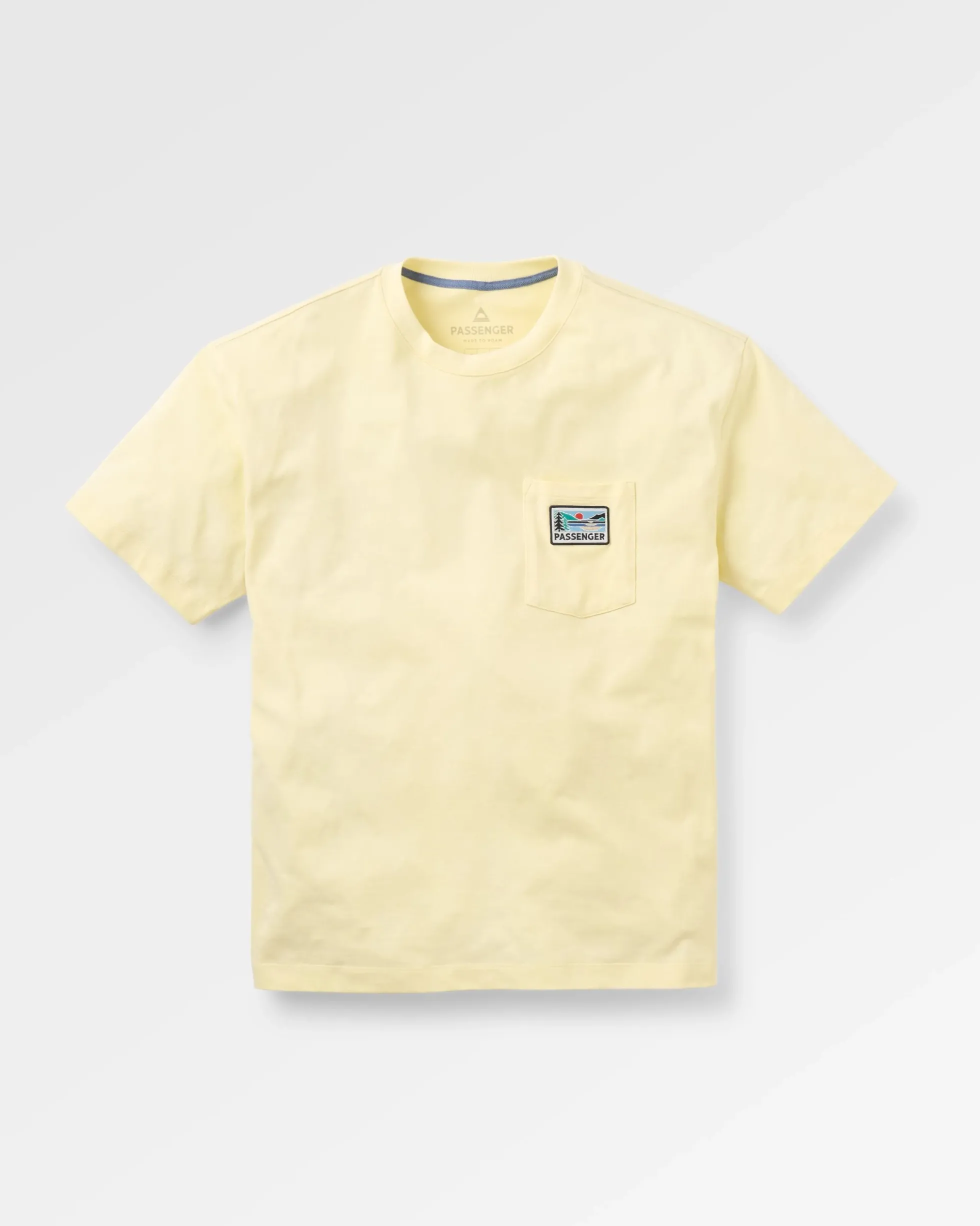 Men's Roamer Patch Relaxed Fit T-Shirt