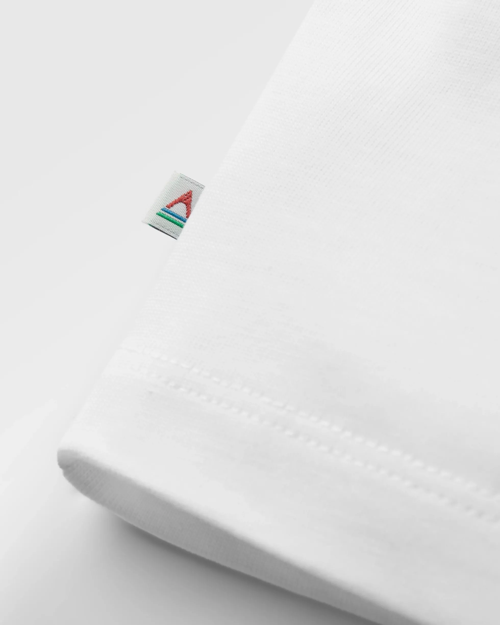 Men's Roamer Patch Relaxed Fit T-Shirt