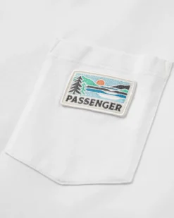 Men's Roamer Patch Relaxed Fit T-Shirt