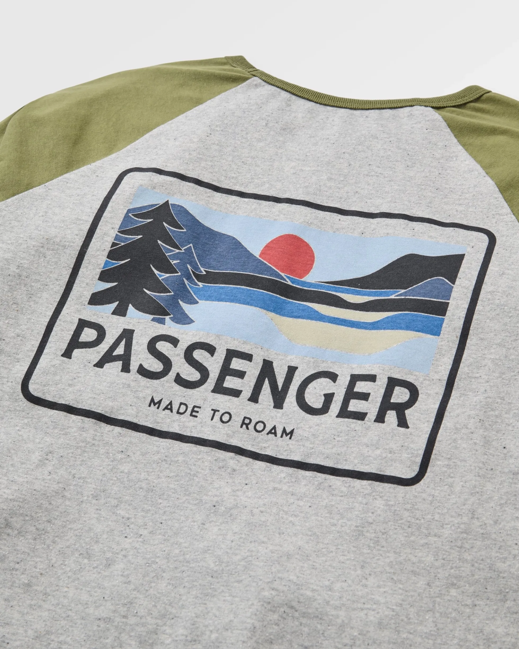 Men's Roamer Raglan LS T-Shirt
