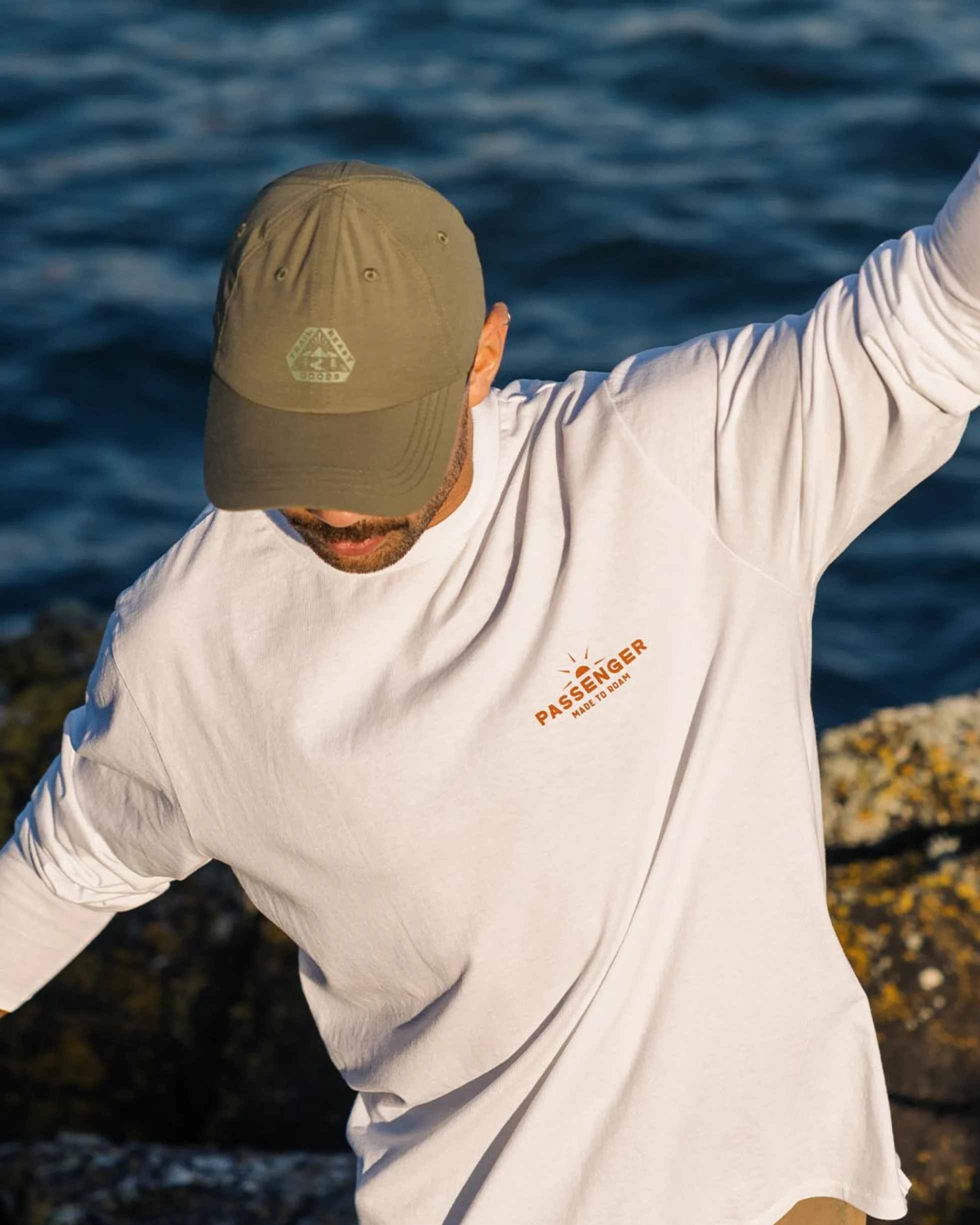 Men's Roam Free LS T-Shirt