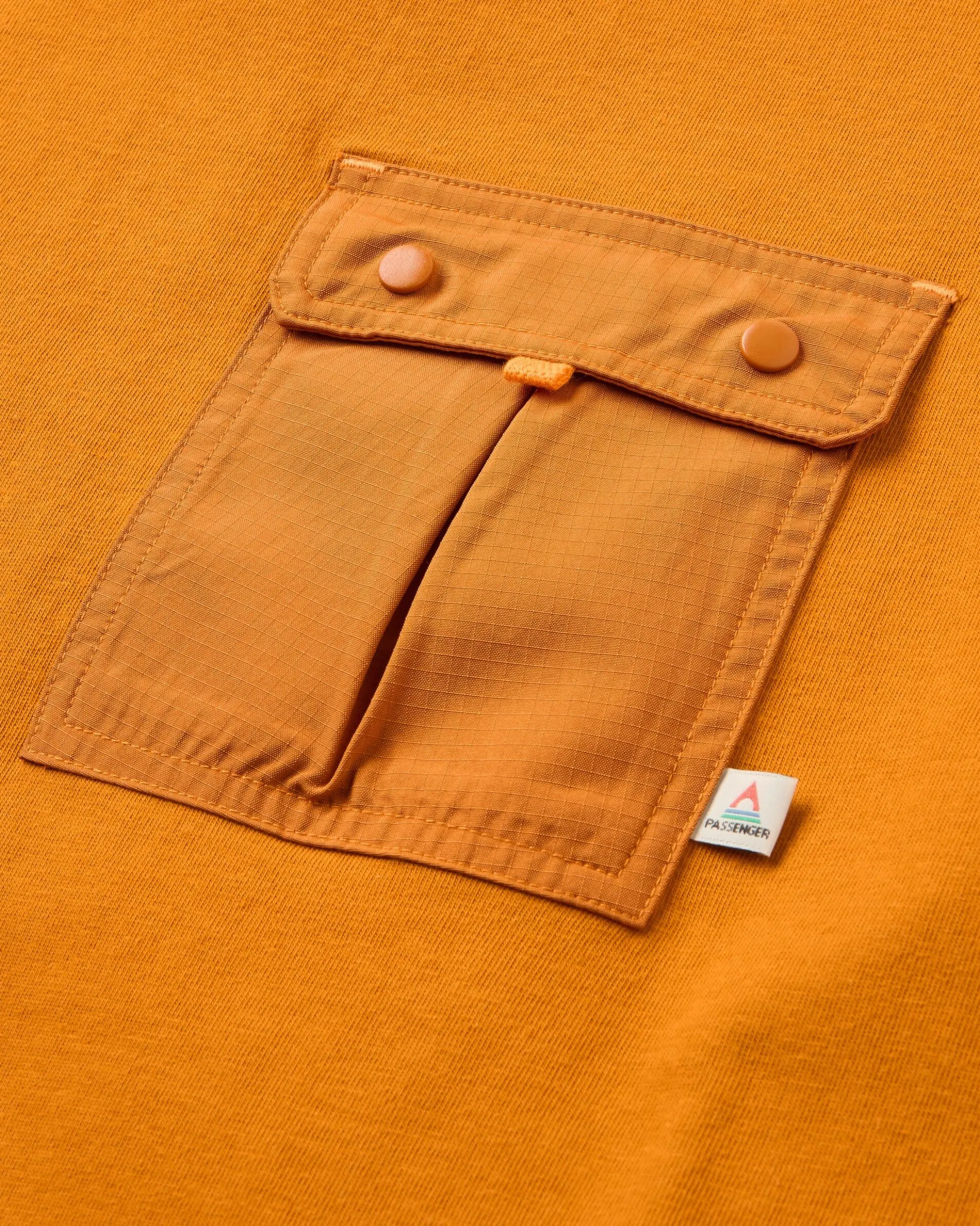 Men's Travel Pocket Relaxed Fit T-Shirt