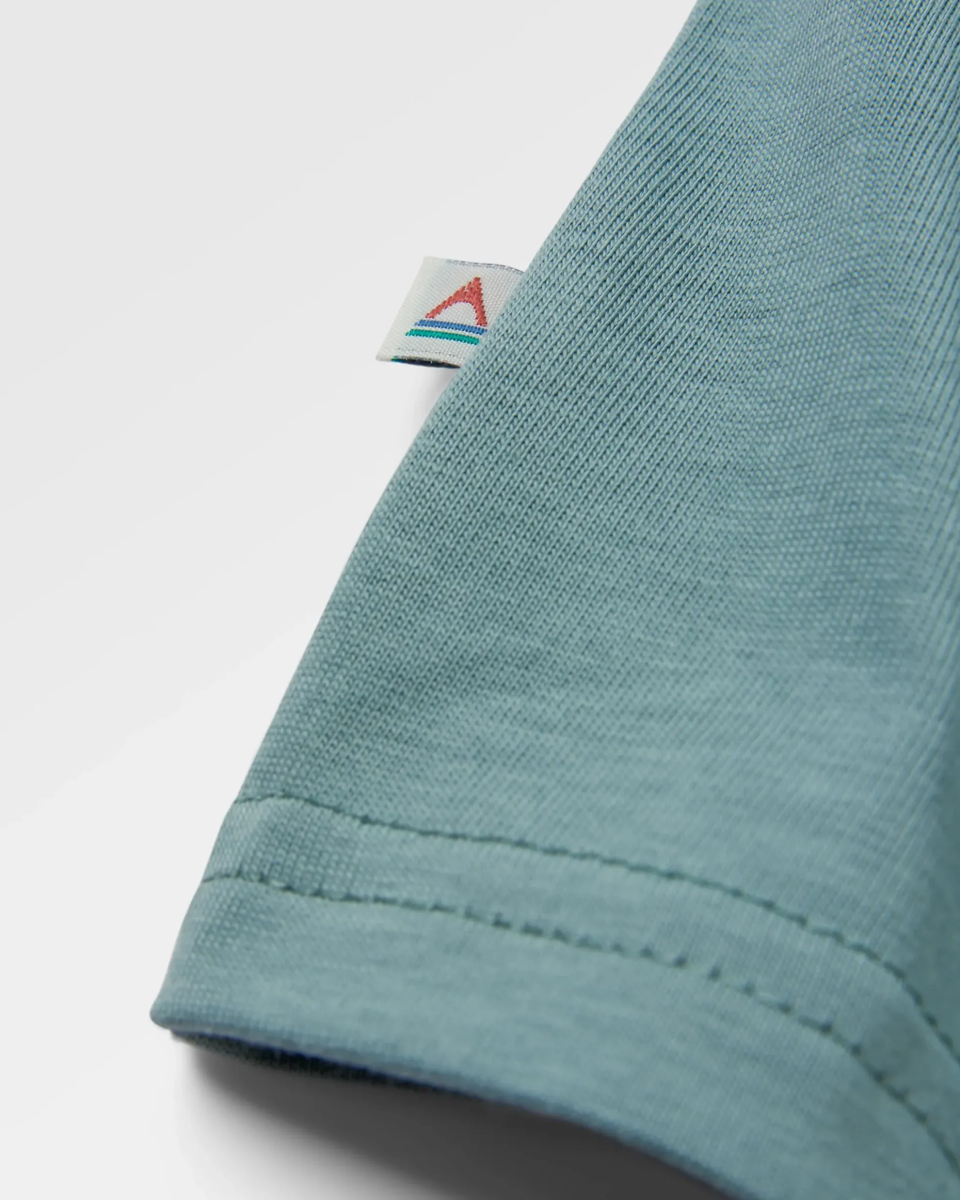 Men's Waves & Trees Organic Cotton LS T-Shirt