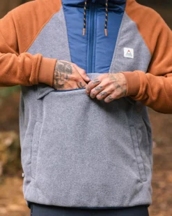 Men's Woodland Hooded 1/2 Zip Polar Fleece