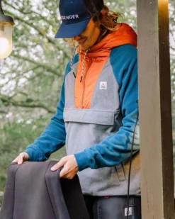 Men's Woodland Hooded 1/2 Zip Polar Fleece