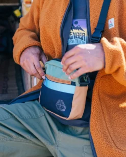 Navigate Hybrid Bike and Hip Pack