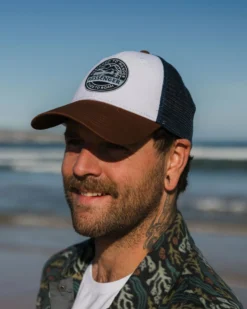 Odyssey Mesh Cap