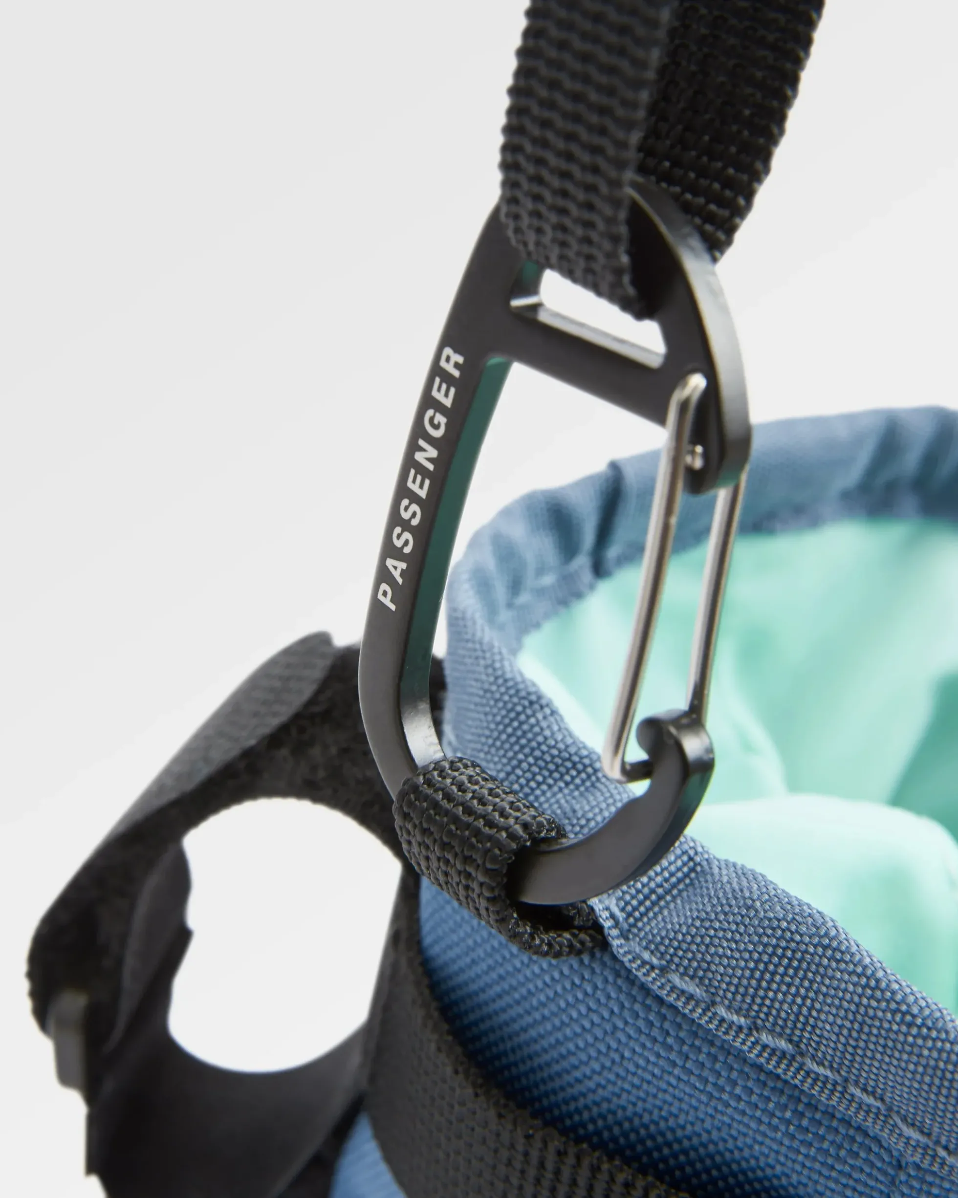Refresh Hybrid Bottle Bag