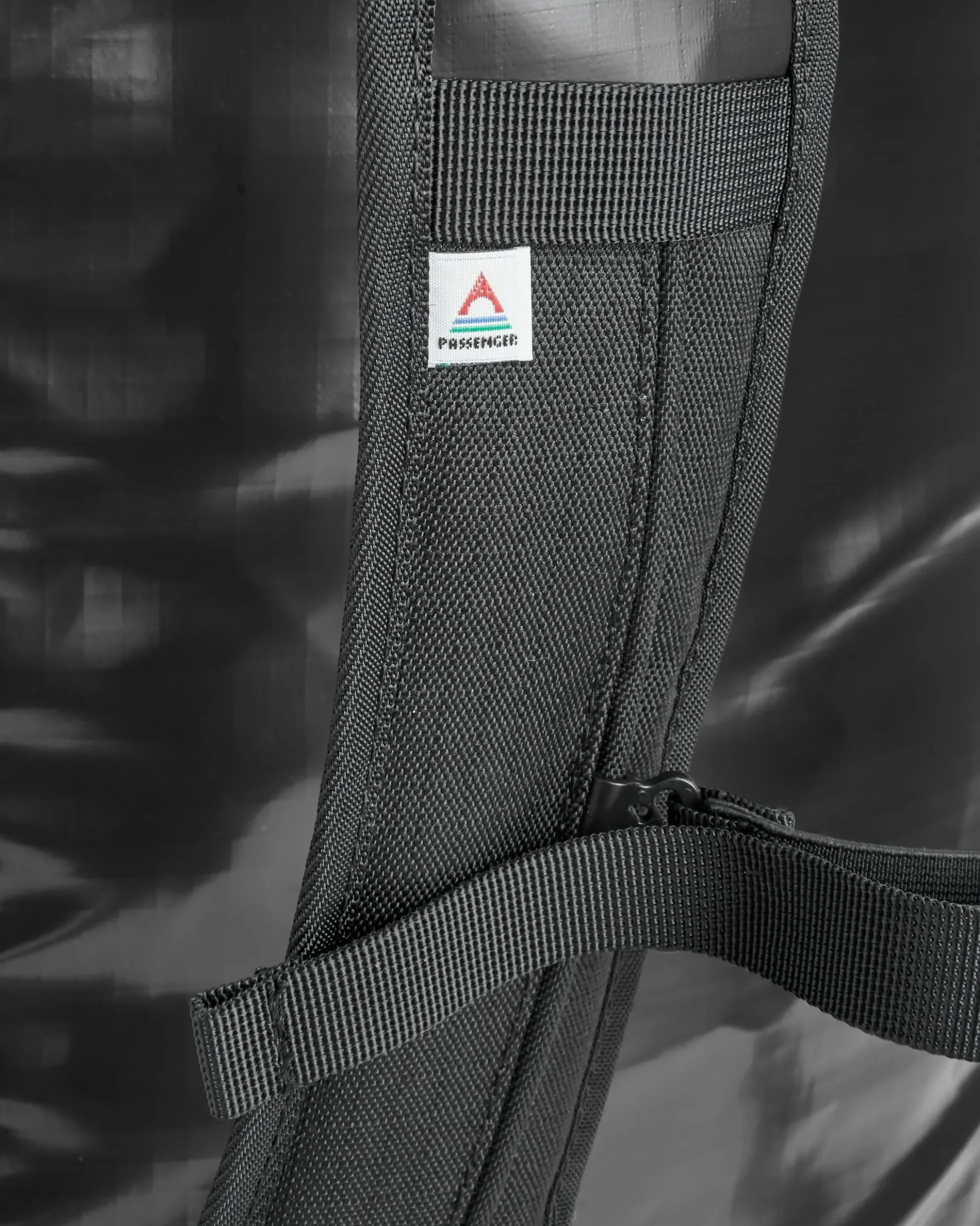 Roamer 60L Duffel Bag