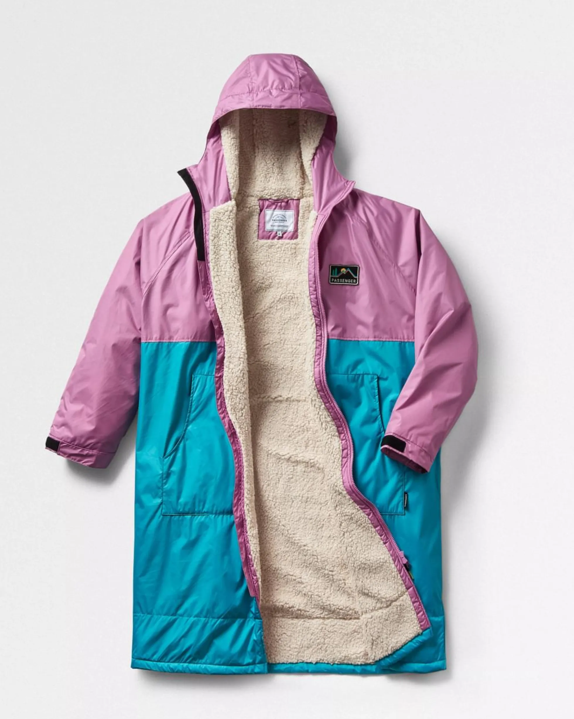 Roaming Sherpa Lined Changing Robe