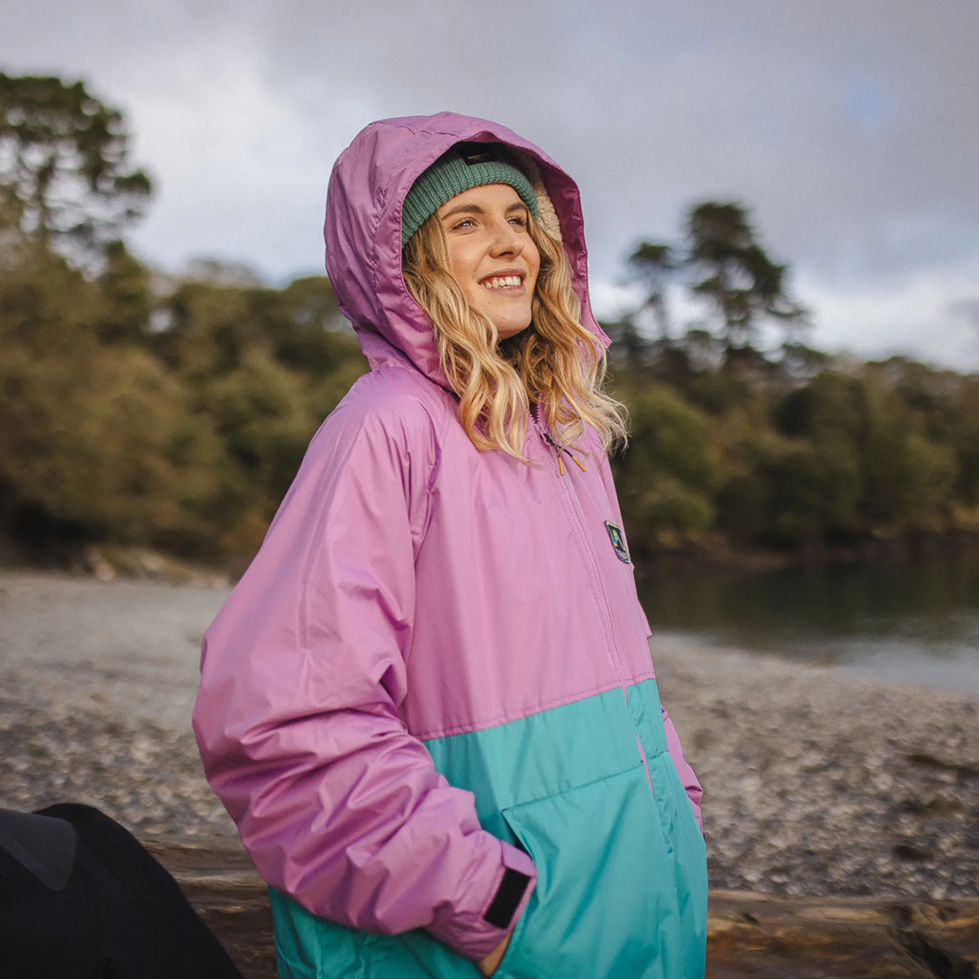 Roaming Sherpa Lined Changing Robe