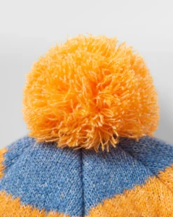 Scenic Bobble Hat